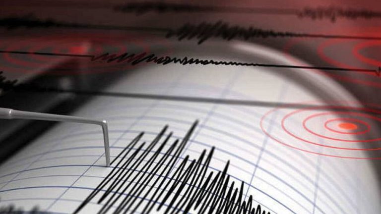 Earthquake.-Bhookampam-.jpg