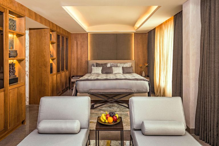 rooms-suites-min.jpg