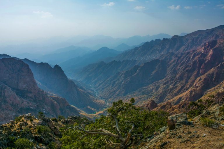 Saudi-Arabia-Al-Souda-mountains.jpg