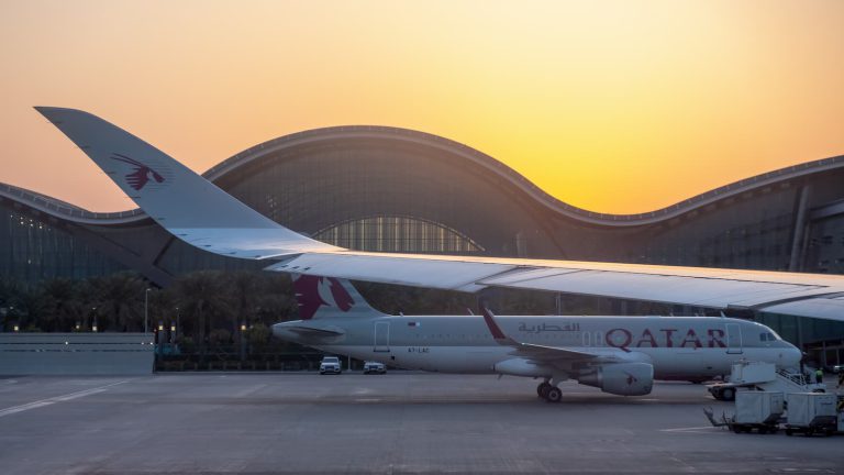 Hamad_International_Airport_Qatar_-_Arrivals.format-jpeg.jpg