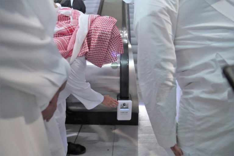 Device-94-Germs-Escalators-Masjid-al-Haram-1024x682.jpg