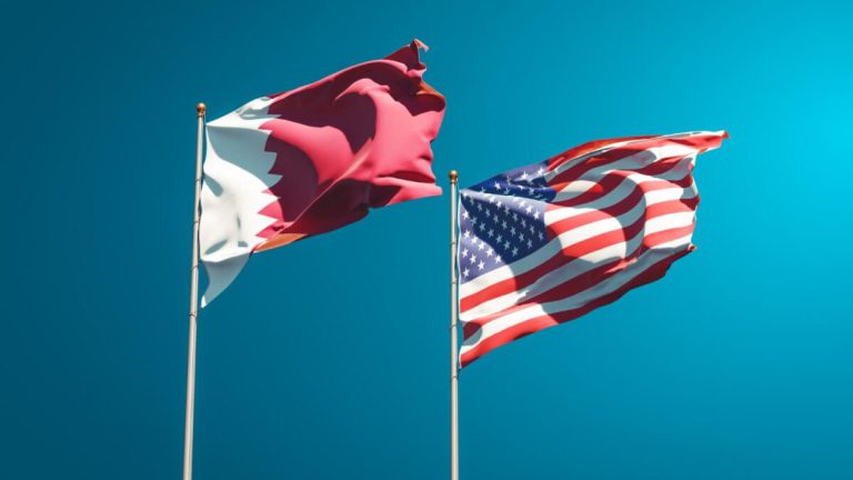 Qatar-US-Flags.jpg
