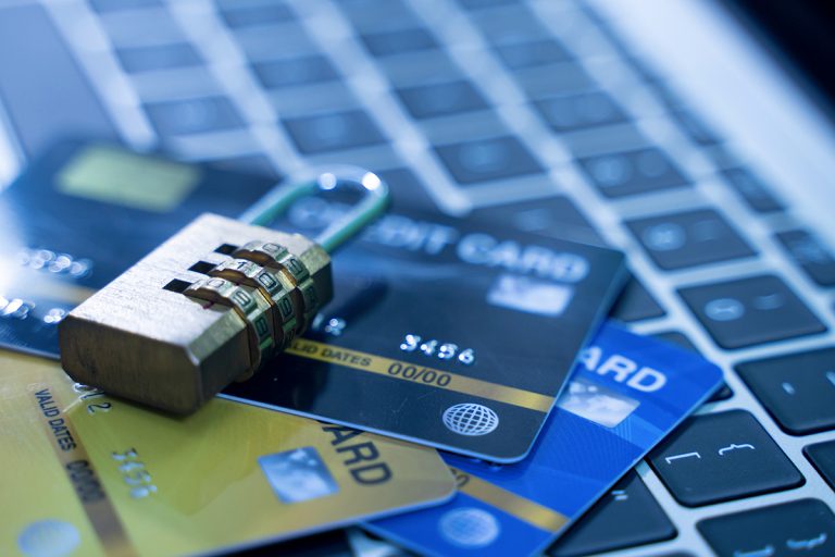 debit-card-fraud.jpg