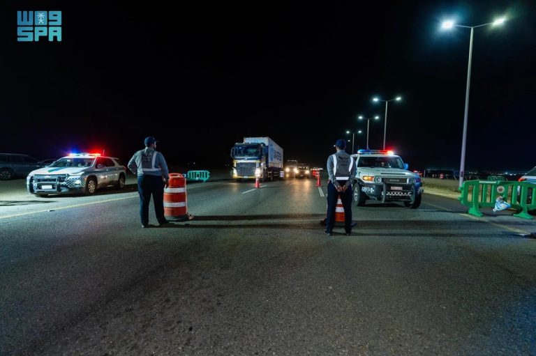 Saudi-truck-law-road-transport-fines.jpg
