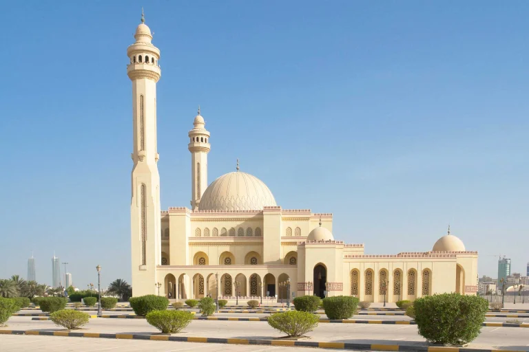 10-mosques-in-the-arabian-peninsula-8.webp