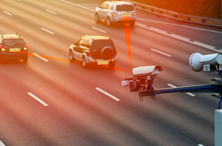 seat-belts-mobile-phone-driving-strictly-monitored-traffic-qatar-cover.jpg